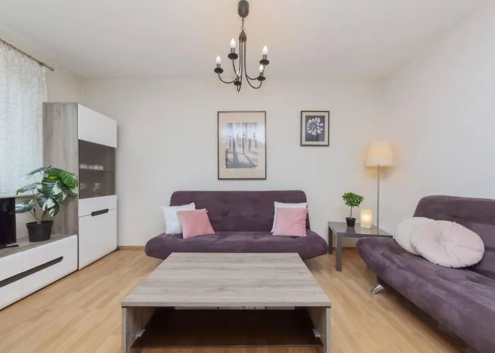 Sugar Plum Apartment Bielany